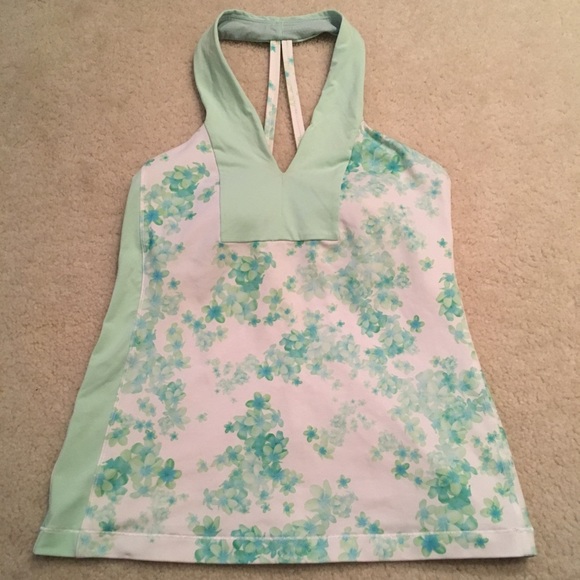 RARE Lululemon Open Soul Tank in Frangipani Green - Picture 3 of 5